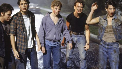 the_outsiders_01_greasers.jpg